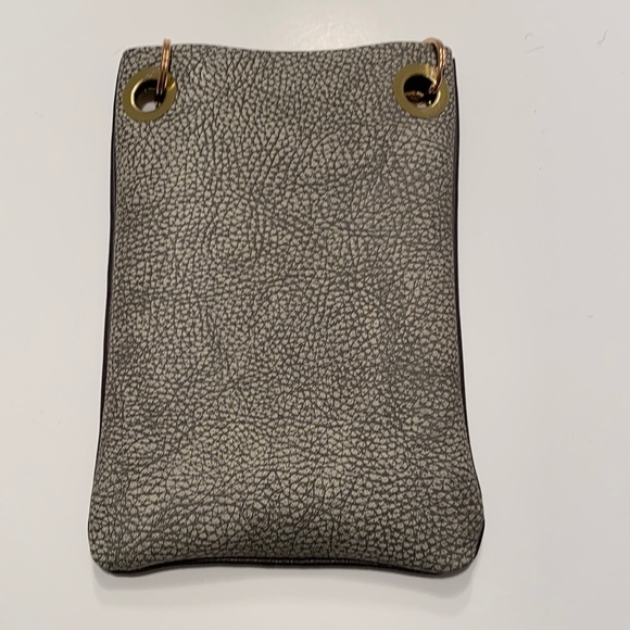 NEW Leather cell phone crossbody/pouch - Picture 4 of 11